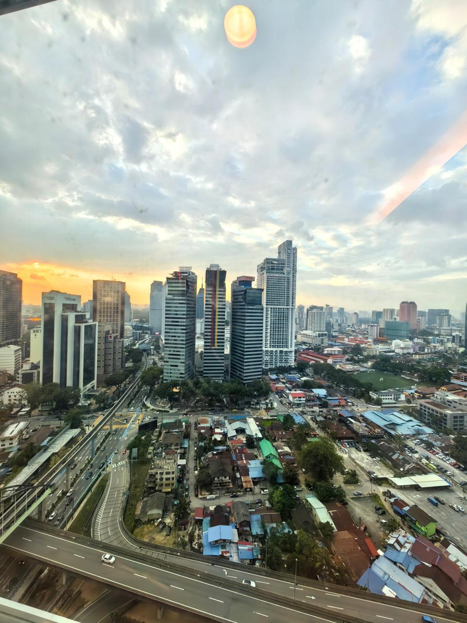 Апартаменти Platinum Klcc & Bukit Bintang Куала-Лумпур Екстер'єр фото